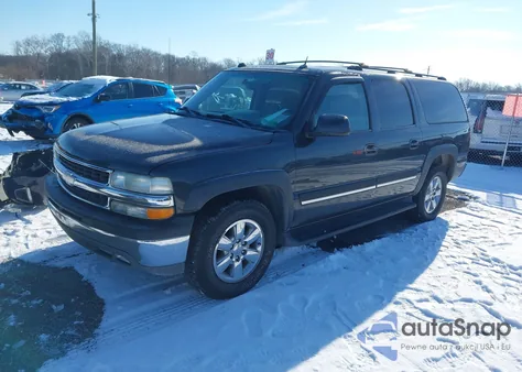 2004 Chevrolet Suburban 1500 Lt из США, поврежденный, VIN 3GNEC16Z84G273270
